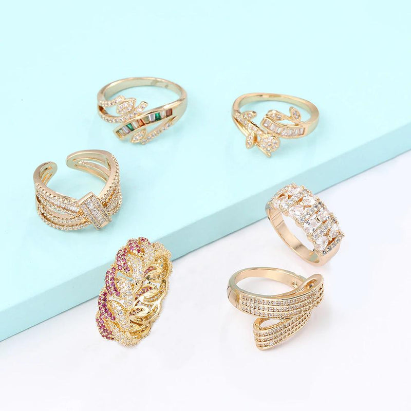 Schillernde Ringe mit kubischem Zirkonia – verschiedene Stile