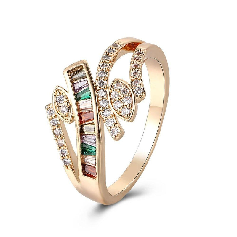 Schillernde Ringe mit kubischem Zirkonia – verschiedene Stile