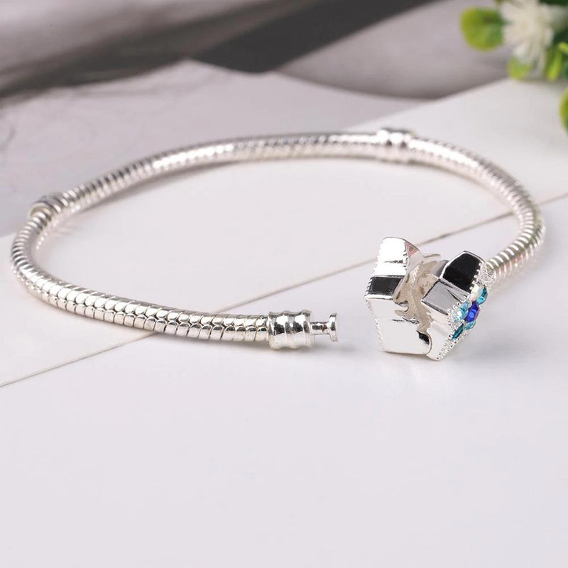 Schillernde Charm-Armbänder mit Schlangenkette