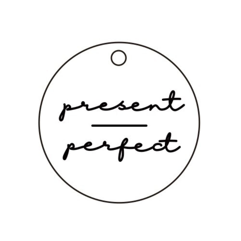 Zarte Halskette mit inspirierendem Scheibenanhänger