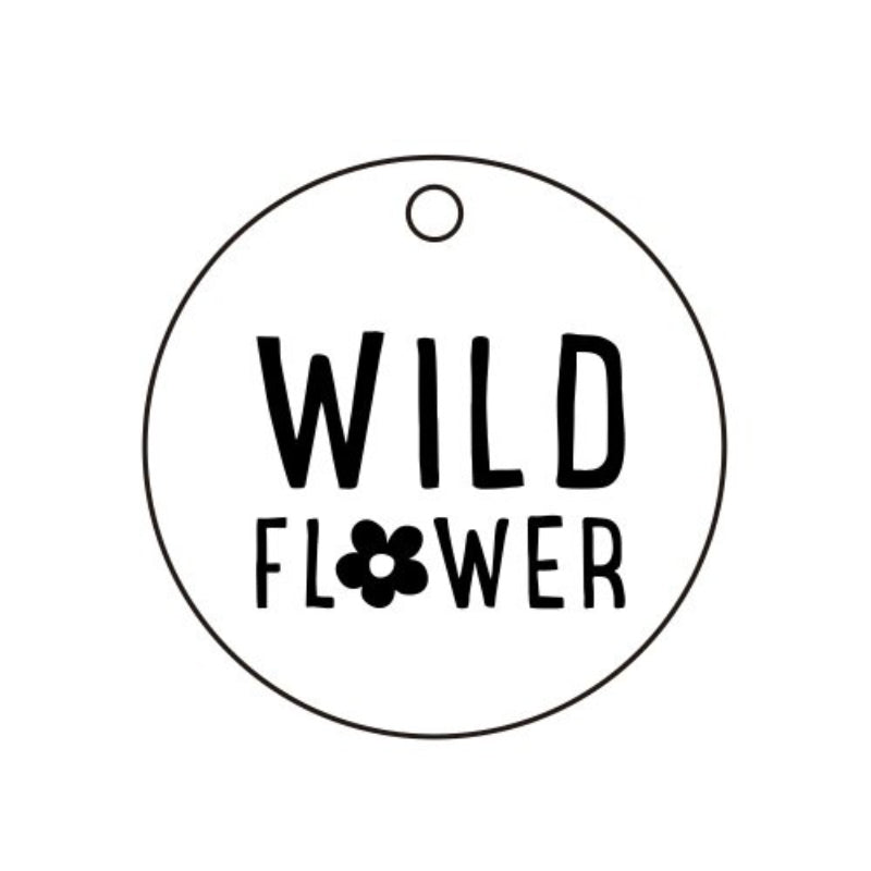 Zarte Halskette mit inspirierendem Scheibenanhänger