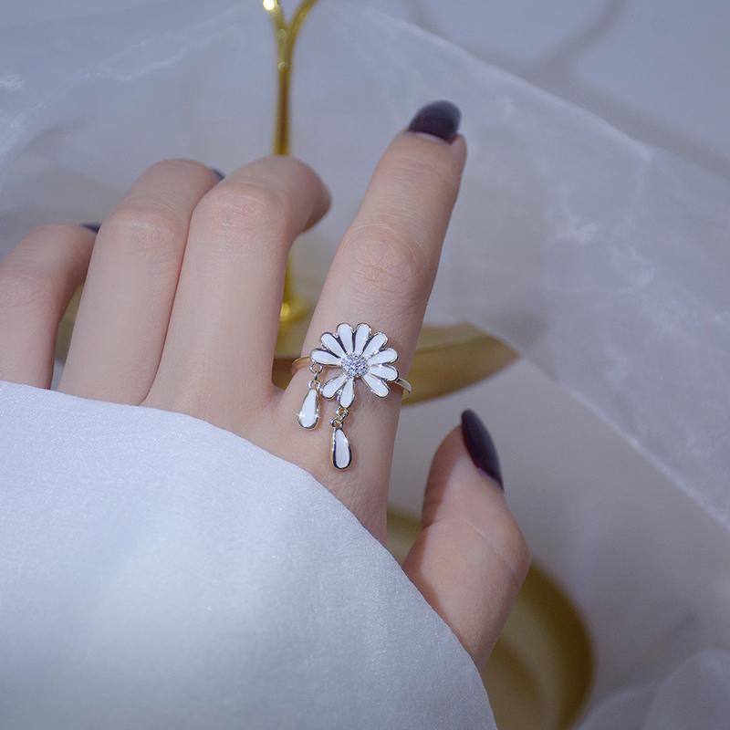 Herrliche Gänseblümchen-Schmuckkollektion