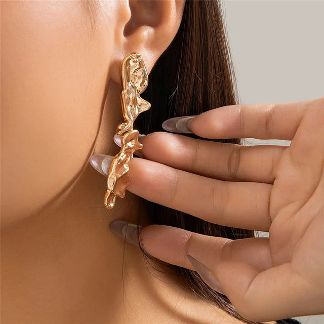 Klobige Goldkette - Strukturiertes Goldhalsband, elegantes und einzigartiges Design