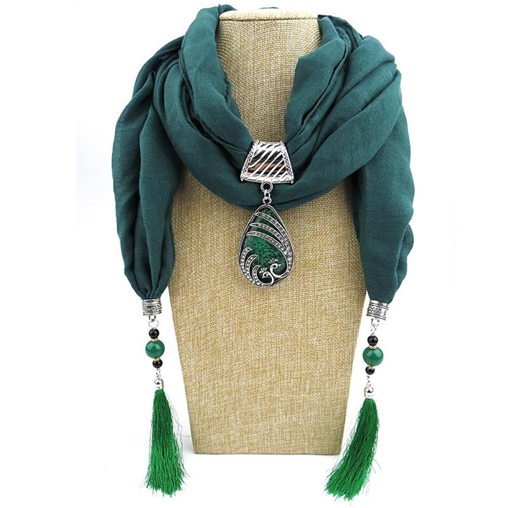 Eleganter Chiffonschal mit Wassertropfen-Pfauenanhänger und Quasten