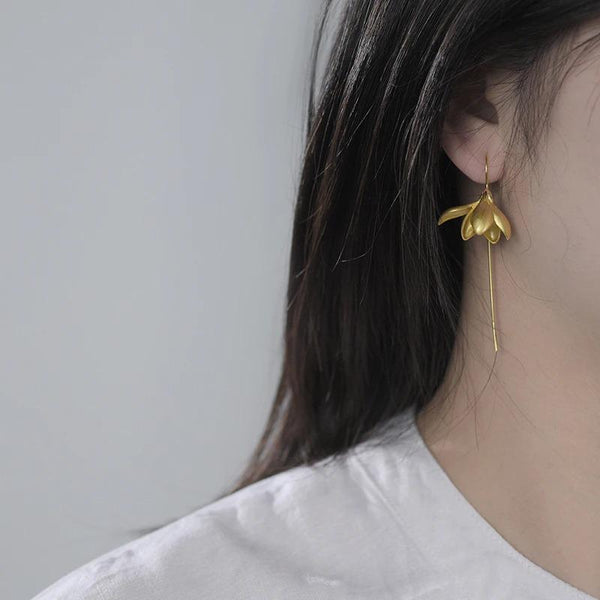 Elegante Magnolienblüten-Ohrhänger