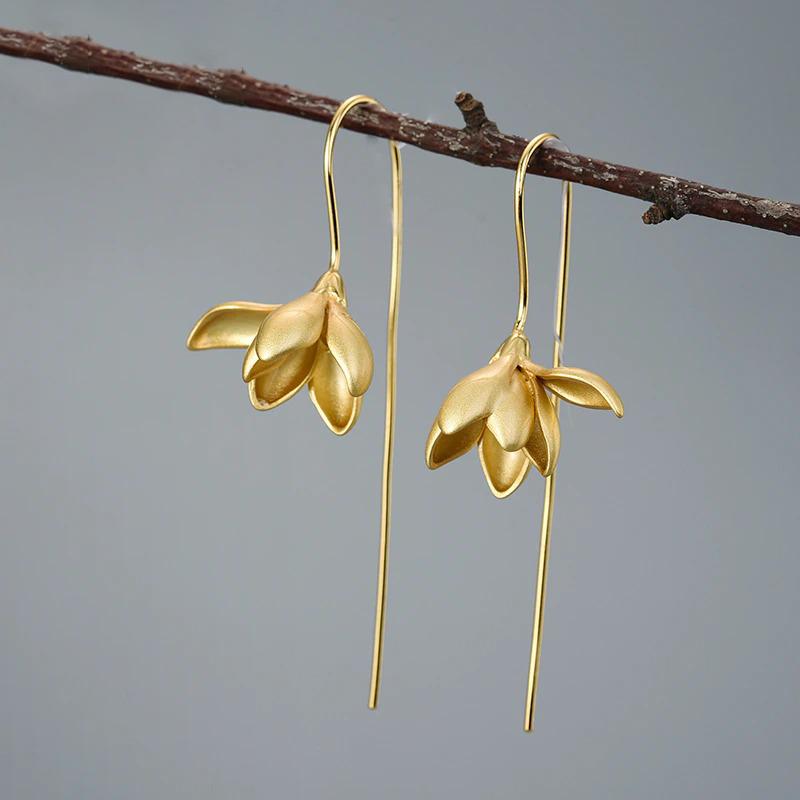Elegante Magnolienblüten-Ohrhänger