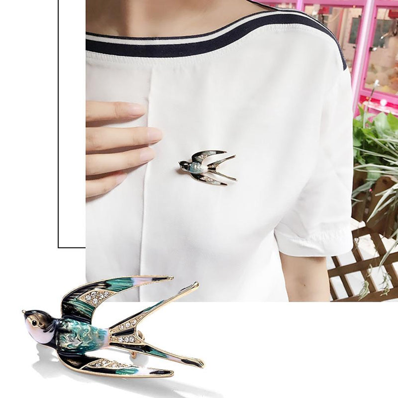 Elegante Schwalben-Emaille-Vogelbrosche mit Strass