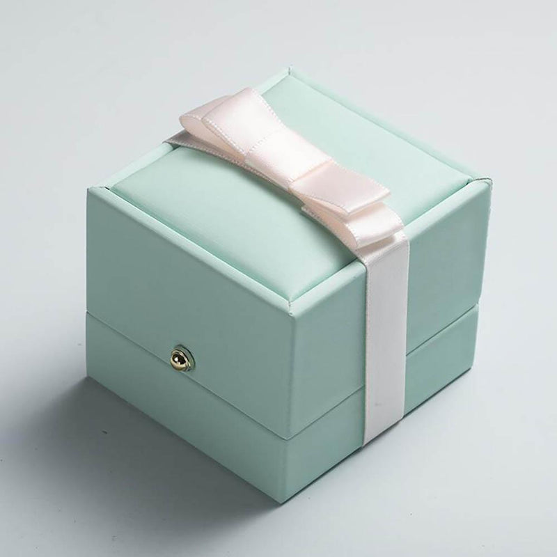 Bezaubernde silberne Paarringe