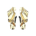 Skulptur-Ohrringe in Gold und SilberHammered Ddesign