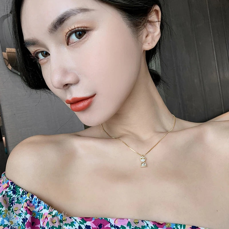 Exquisite Schlüsselbeinkette Sanduhr Anhänger Modeschmuck Halsketten