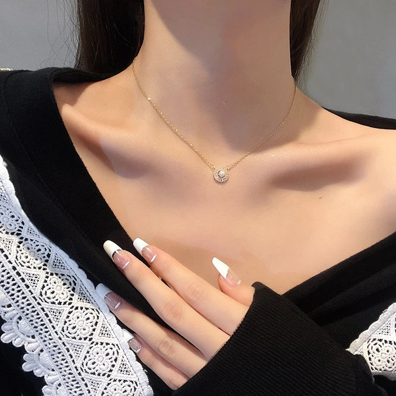 Exquisite Schlüsselbeinkette mit Anhängerketten in verschiedenen Stilen