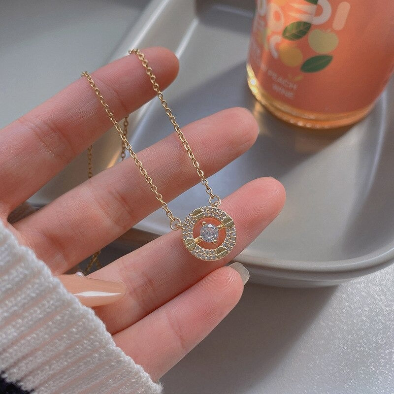 Exquisite Schlüsselbeinkette mit Anhängerketten in verschiedenen Stilen