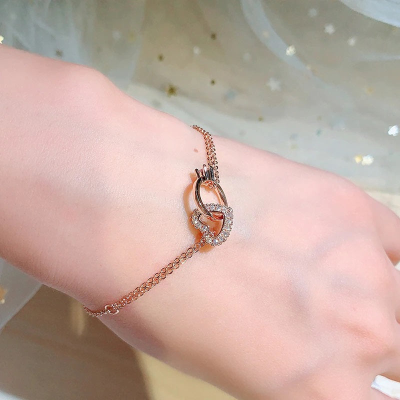Exquisite Armbänder mit Doppel-Strass-Herzanhänger