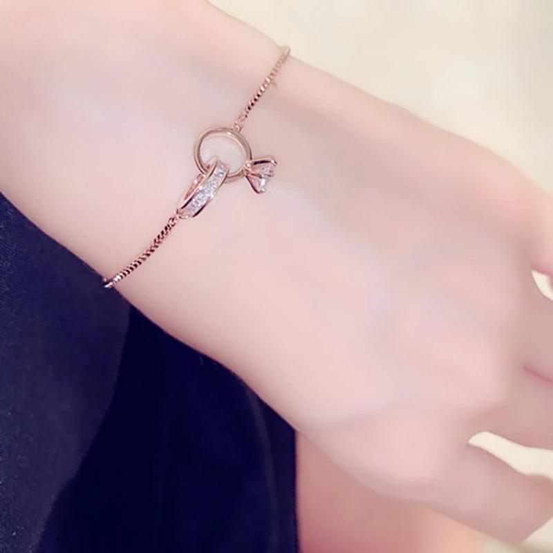 Exquisite Armbänder mit Doppel-Strass-Herzanhänger