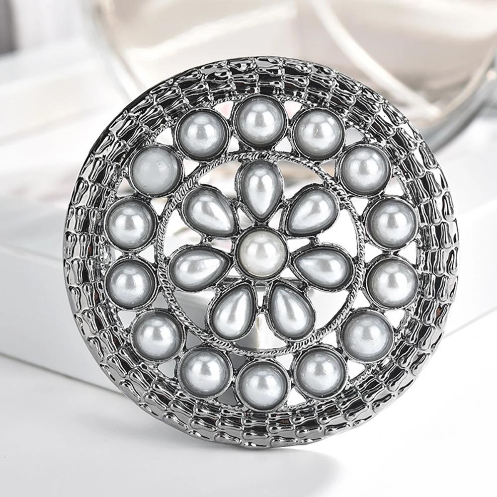 Exquisite mit Perlen und Strass besetzte Emaille-Brosche