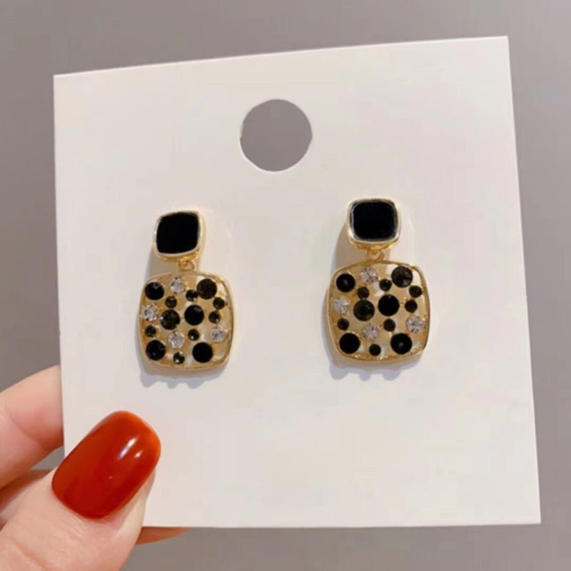 Erlesene Retro-Kollektion lila Strass-Ohrringe