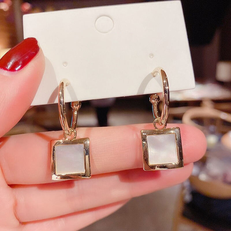 Erlesene Retro-Kollektion lila Strass-Ohrringe