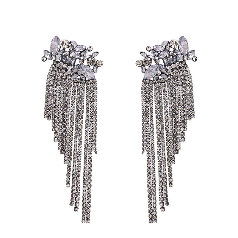 Exquisite, mit Strasssteinen besetzte, lange Quasten-Ohrhänger
