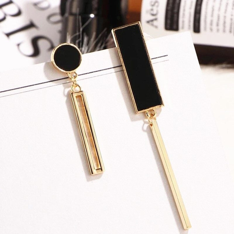 Erlesene und opulente Statement-Ohrring-Kollektion mit langen Tropfen