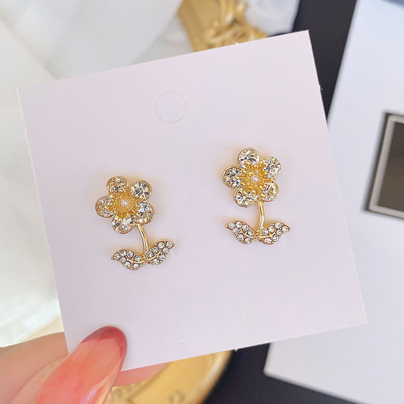 Erlesene und opulente Statement-Ohrring-Kollektion mit langen Tropfen