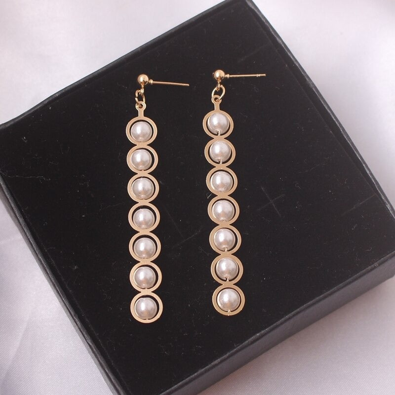 Erlesene und opulente Statement-Ohrring-Kollektion mit langen Tropfen