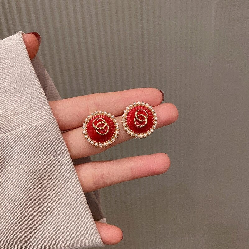 Erlesene und opulente Statement-Ohrring-Kollektion mit langen Tropfen