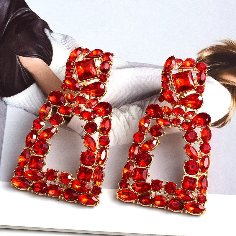 Extravagante und farbenfrohe geometrische Strass-Statement-Ohrringe