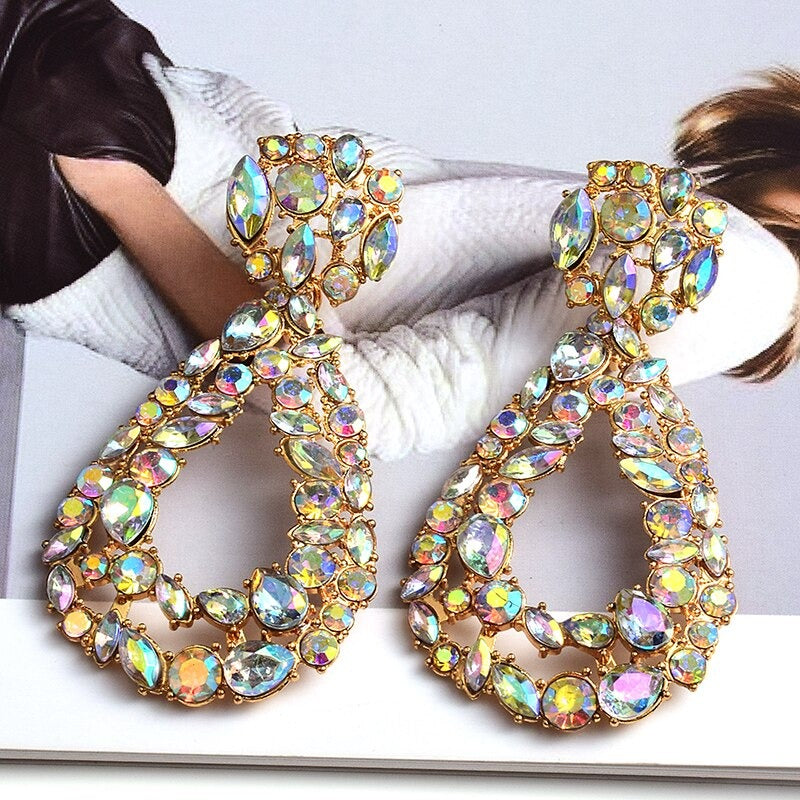 Extravagante und farbenfrohe geometrische Strass-Statement-Ohrringe