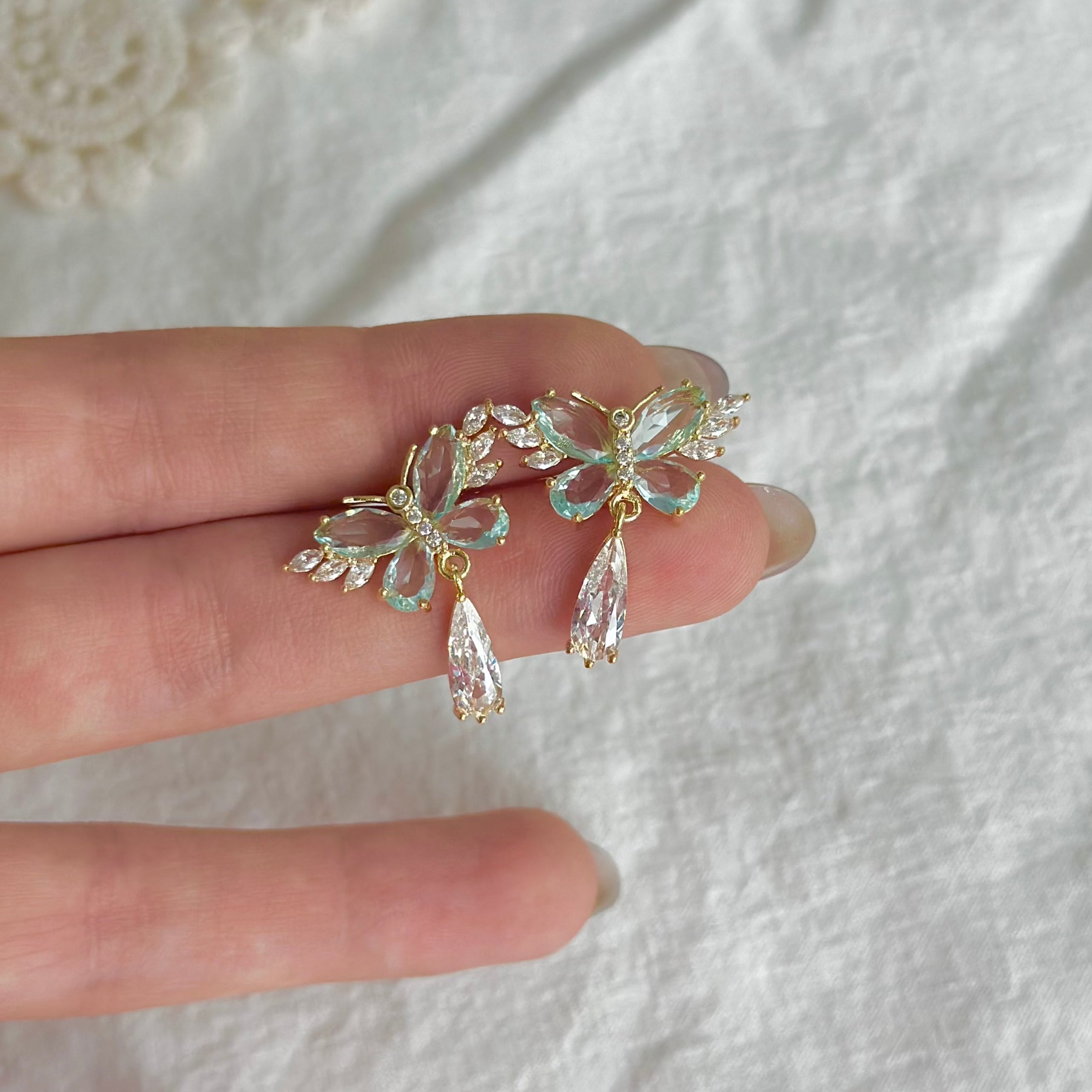 Grüne Schmetterlingsohrringe