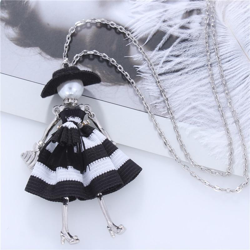 Ausgefallene Hut Fashionista Puppe Perlen Halskette