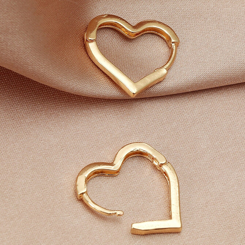 Modische, runde Creolen-Kollektion mit geometrischem Twist aus Metall