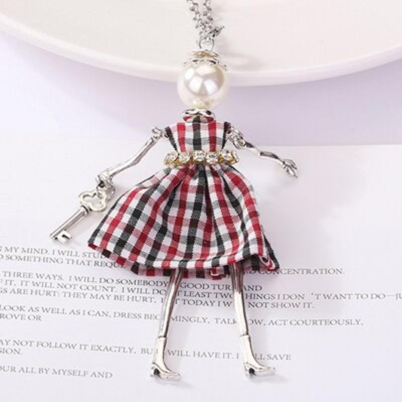 Fashionista-Puppen-Halskette mit Perlen - Deluxe Edition