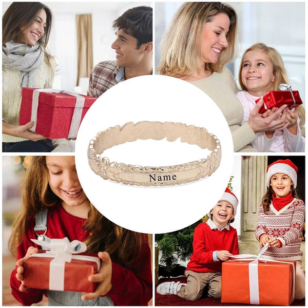 Armreife mit Blumenmuster und personalisiertem Namen