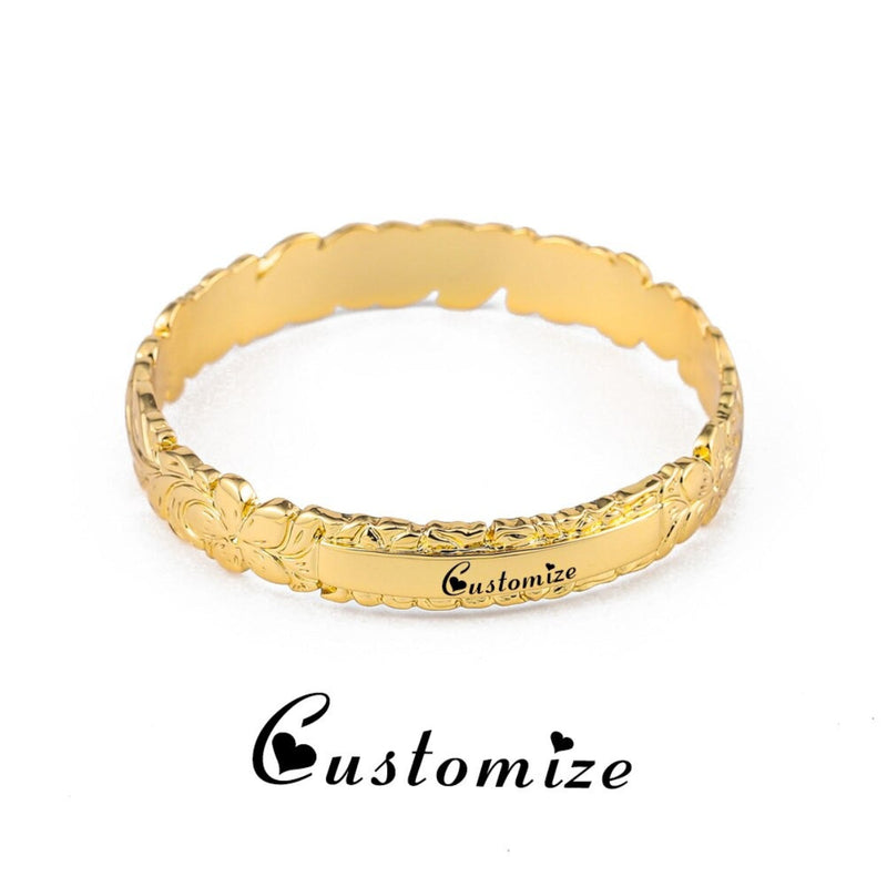 Armreife mit Blumenmuster und personalisiertem Namen