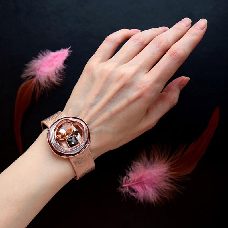 Edelstein-Armreif mit Magnetschnalle