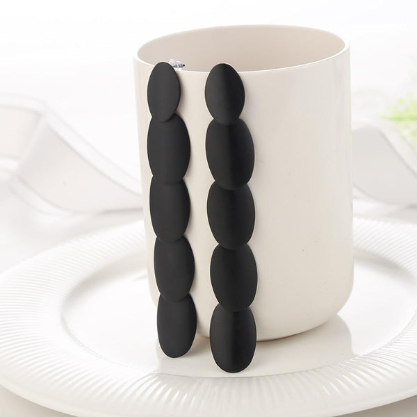 Geometrische Retro-Ohrringe in Schwarz, rund, Tropfenform, Sommerkollektion