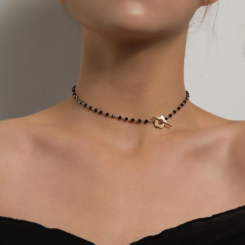 Glasperlenkette mit Blumenschloss-Choker-Halskette