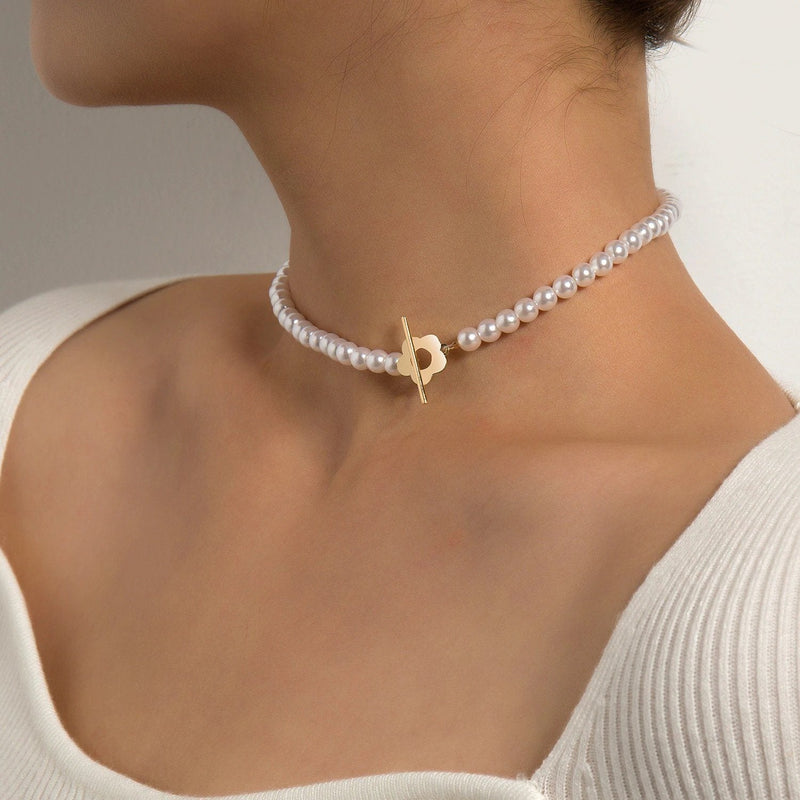 Glasperlenkette mit Blumenschloss-Choker-Halskette