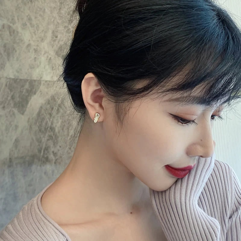 Glitzernde Ohrstecker und Halskette in Flip-Flop-Form mit Mini-Zirkon