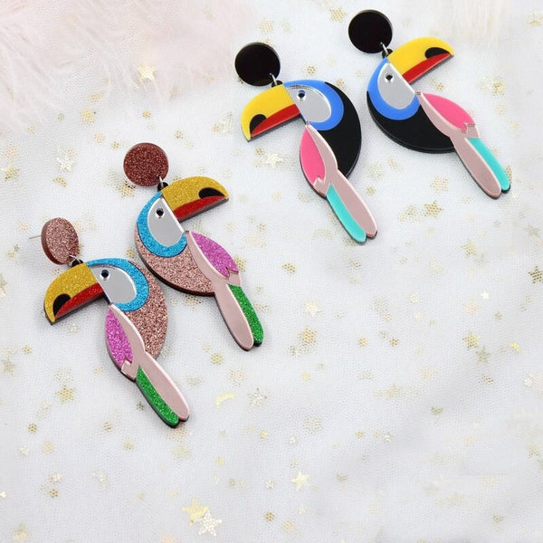 Glitzernde, sommerliche Statement-Ohrringe