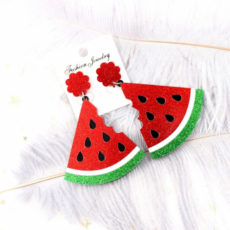 Glitzernde, sommerliche Statement-Ohrringe