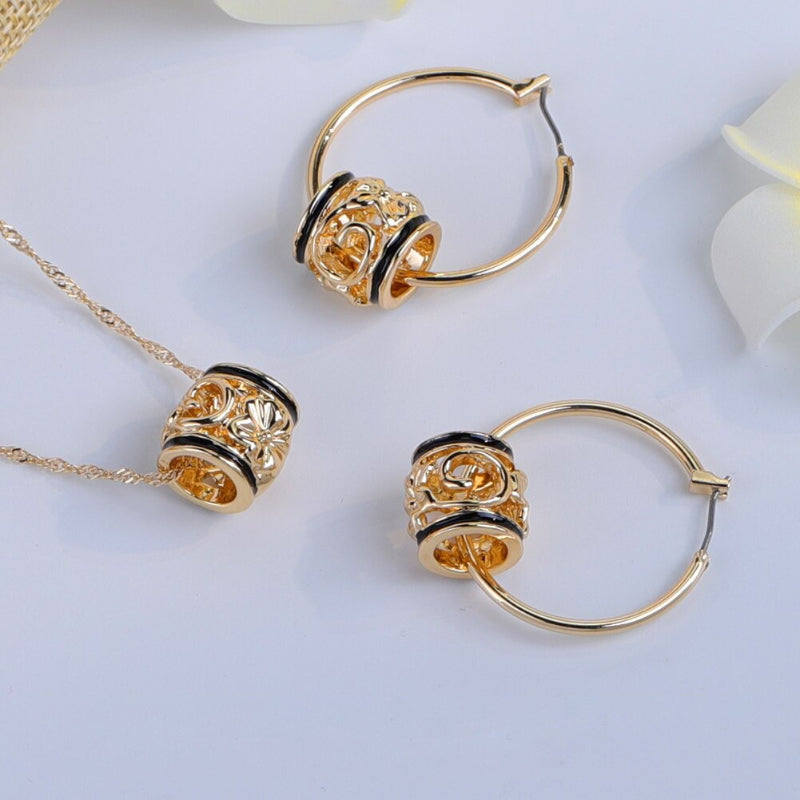 Wunderschönes Modeschmuckset mit Halsketten und Ohrringen mit Perlenanhänger