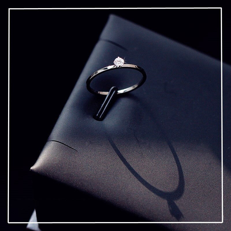 Wunderschöner minimalistischer Modering mit kubischem Zirkonia