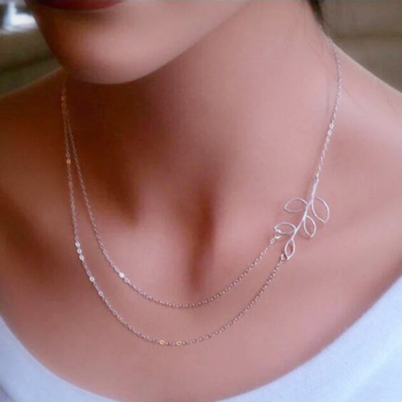 Anmutige mehrlagige Lasso-Blätter-Halsketten