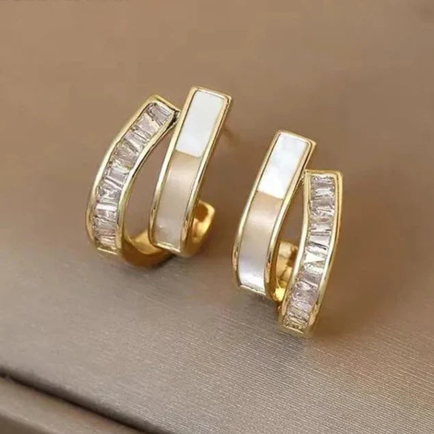 Goldohrringe Weißer Opal