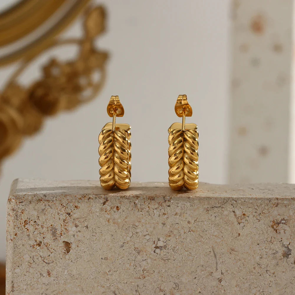 Creolen mit Blattmotiv