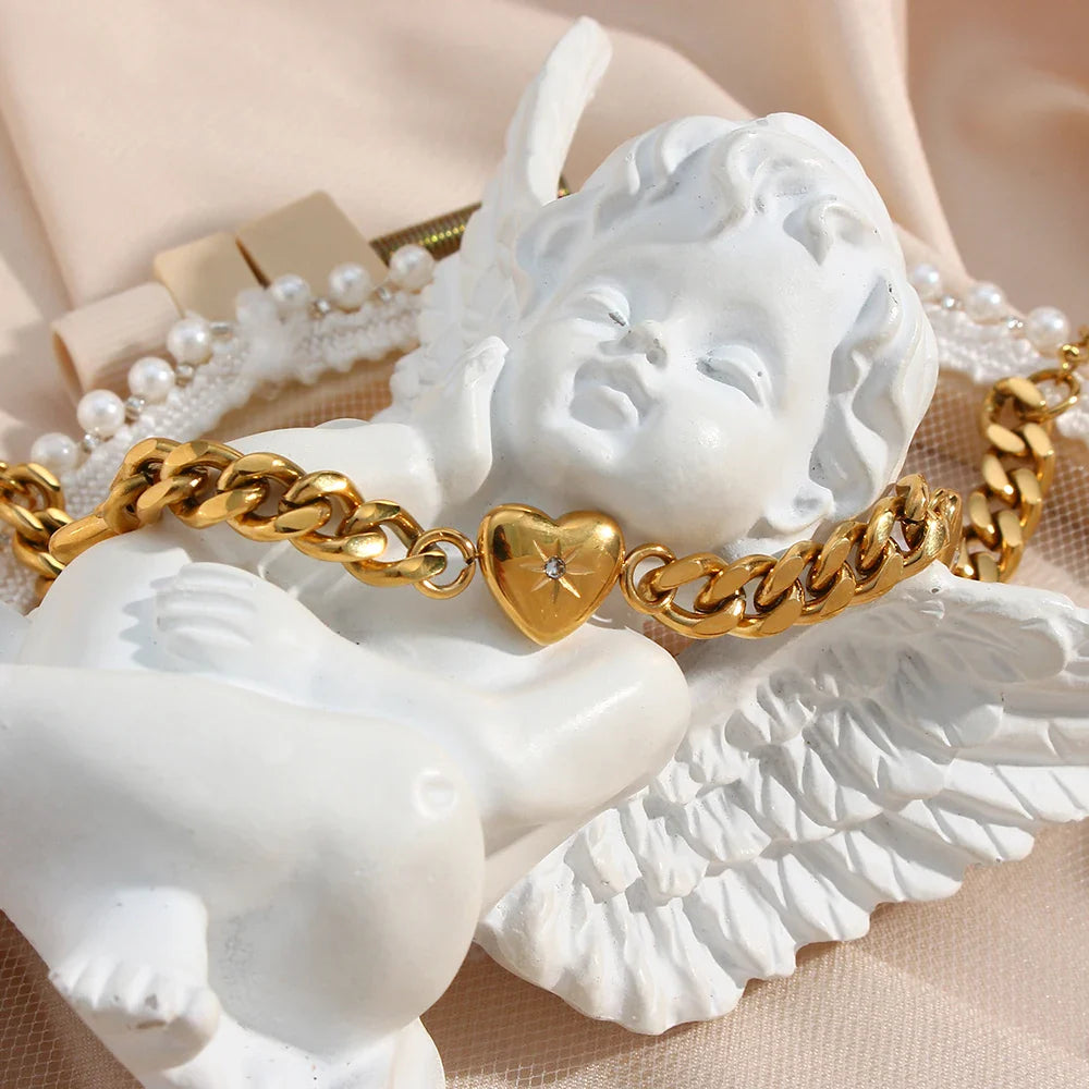 Kubanisches Kettenarmband mit gepflastertem Ozeanherz