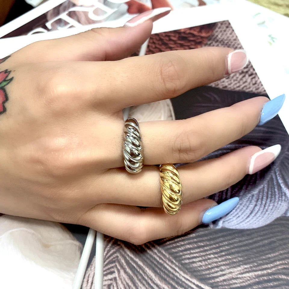 Dicker Croissant-Ring