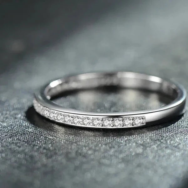 Silberner Funkelring