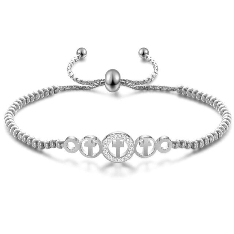 Handgefertigte Armbänder mit Herzanhängern und Strasssteinen